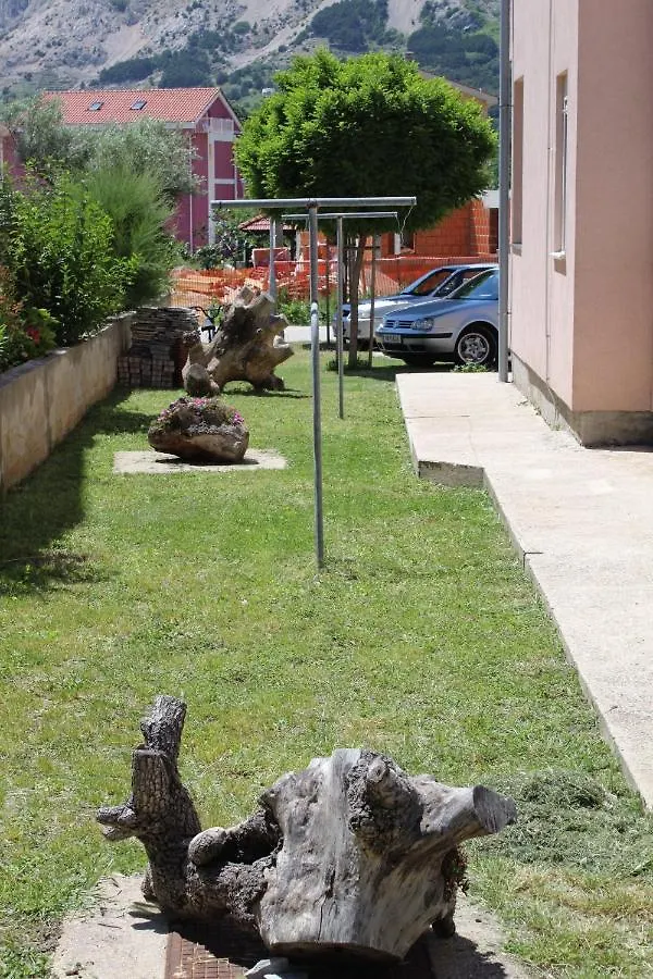 Apartments With A Parking Space Baska, Krk - 5444