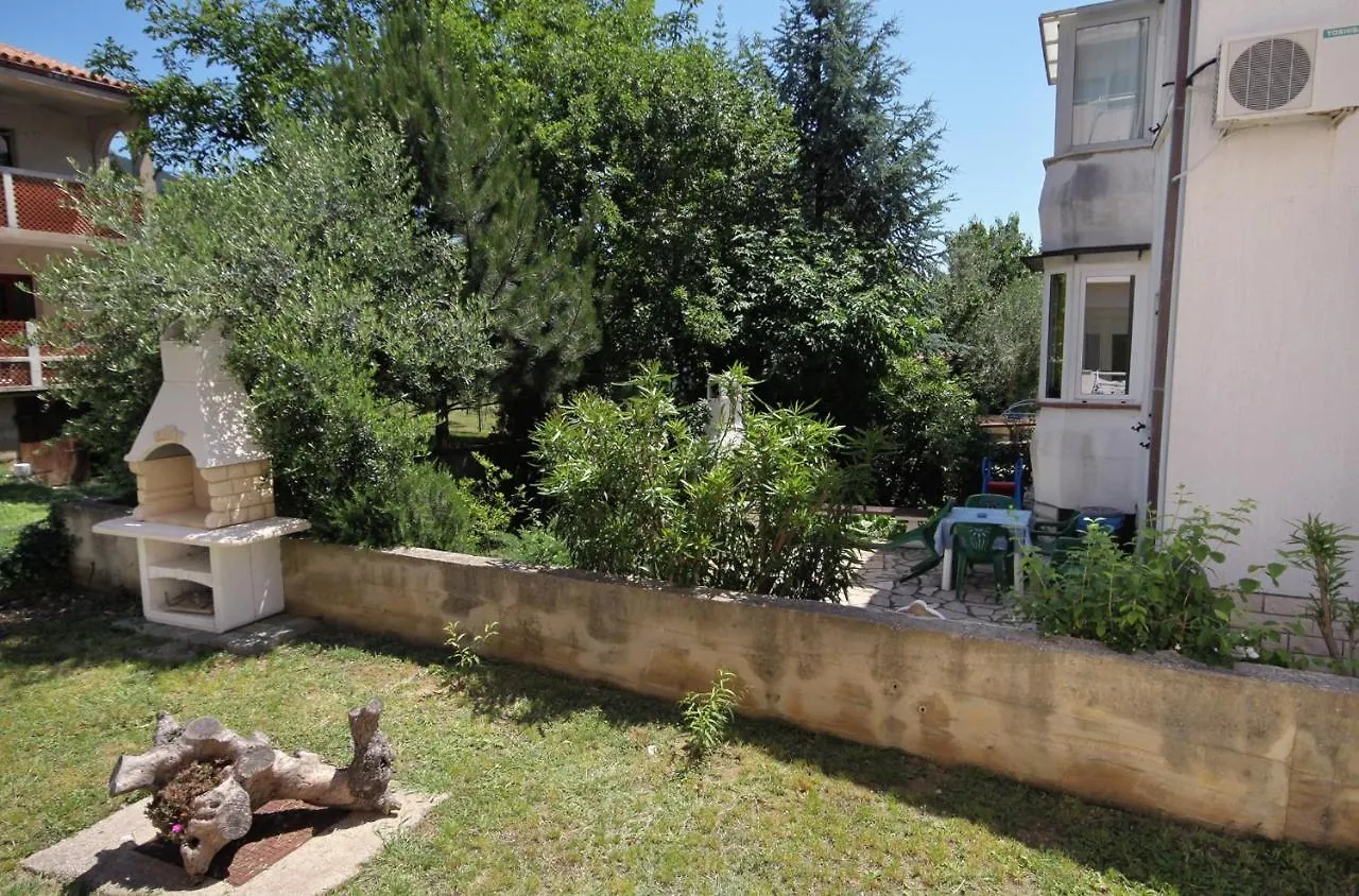 Apartments With A Parking Space Baska, Krk - 5444