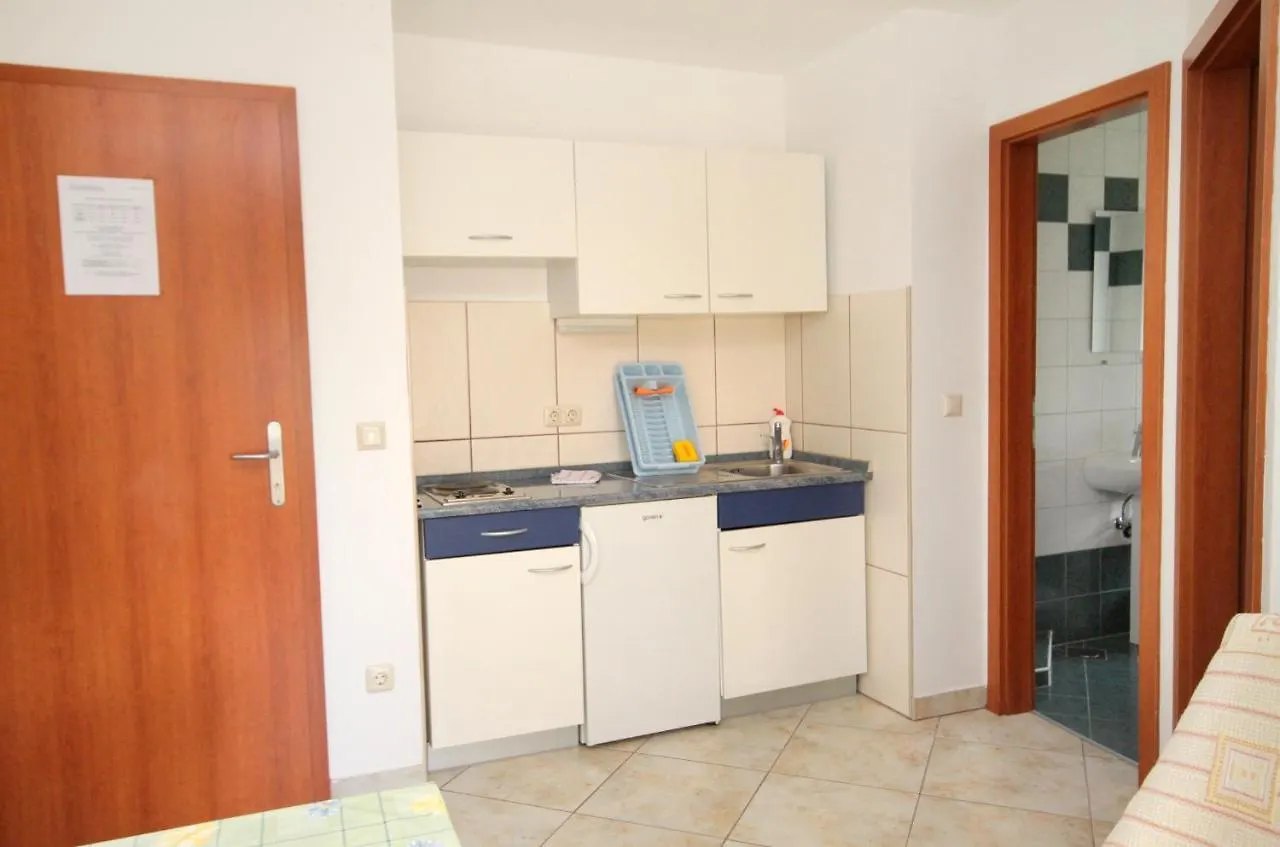 Apartments With A Parking Space Baska, Krk - 5444 Chorvatsko