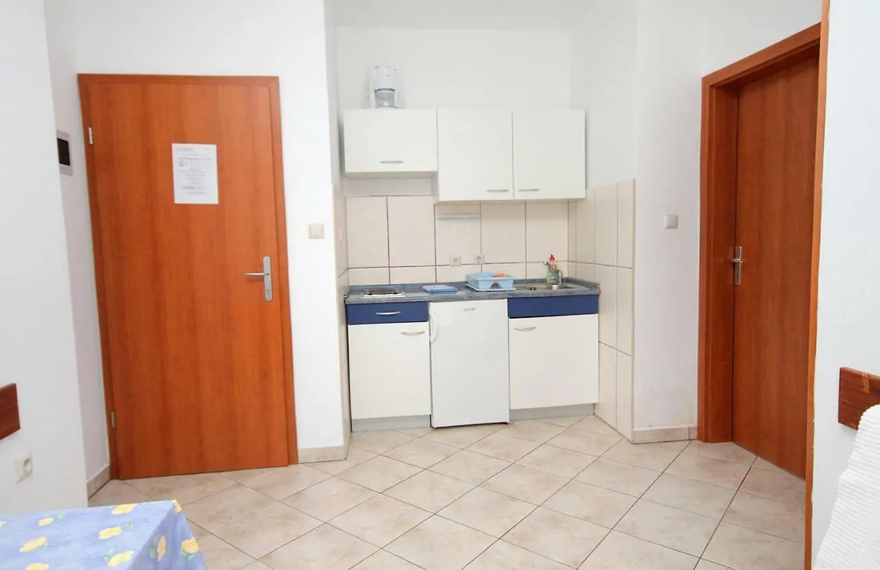 Apartments With A Parking Space Baska, Krk - 5444 Chorvatsko