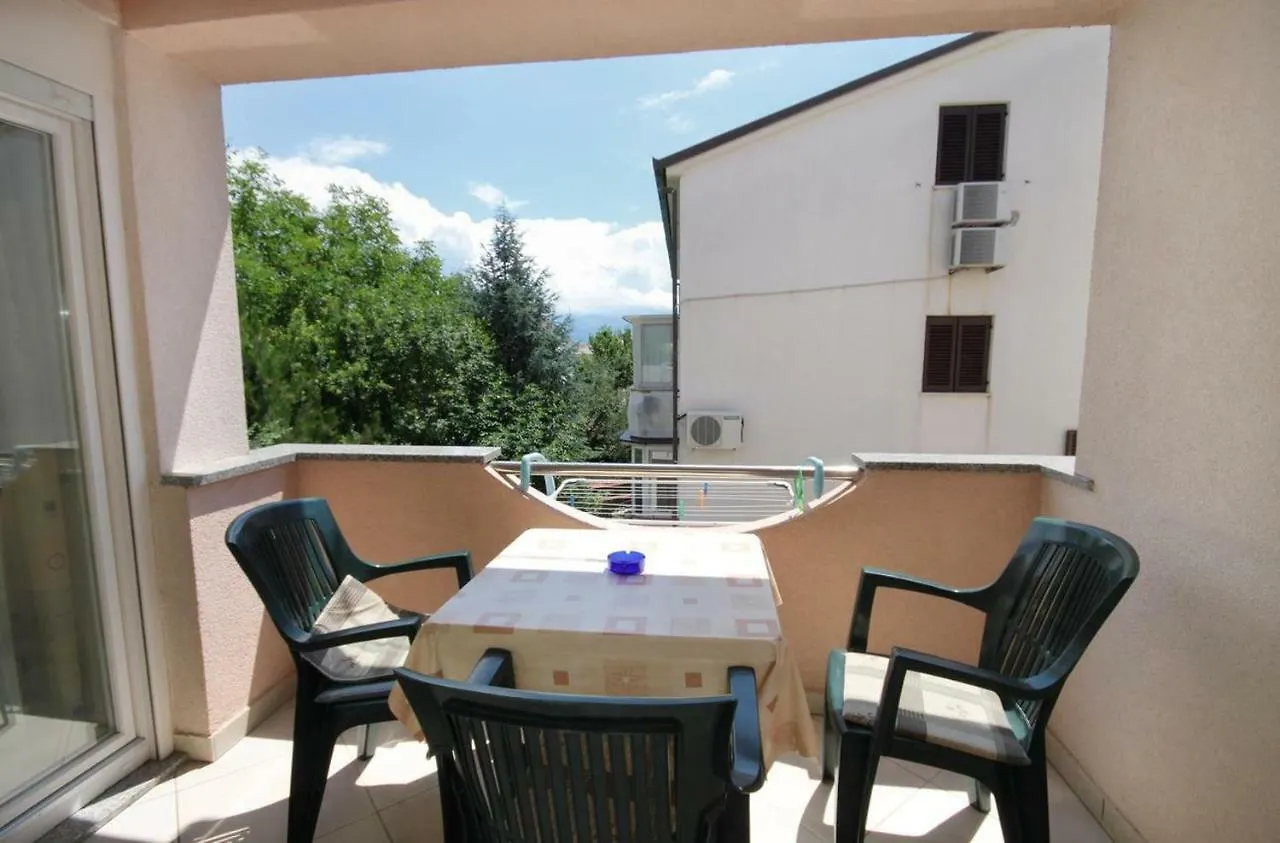 Apartments With A Parking Space Baska, Krk - 5444 Croatia